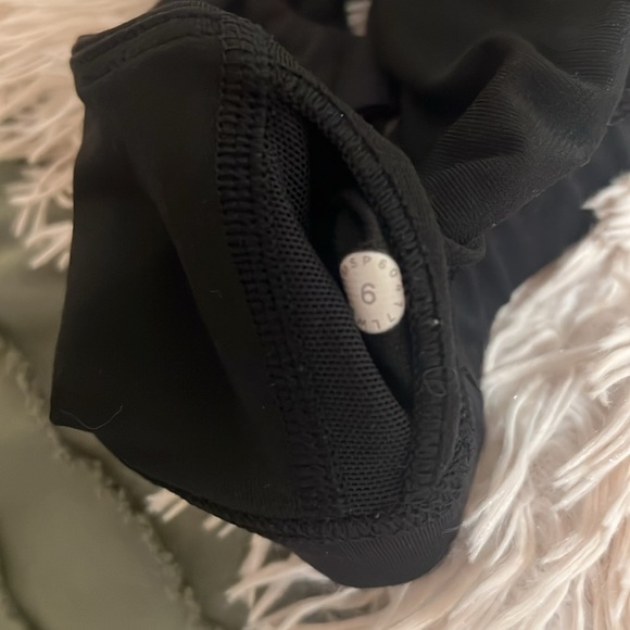 Lululemon halter bra top ~black, size 6~ - Picture 3 of 3